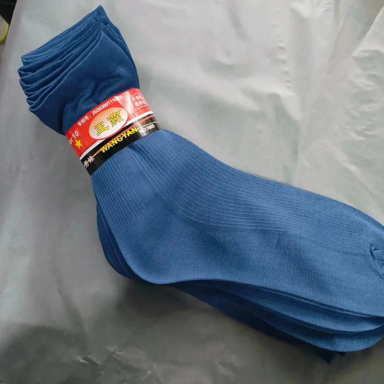 Lbsfy 10/20pairs Men's Summer Thin Ice Silk Mid-Calf Socks Solid Business Socks Breathable Spring Ultra-Thin Ankle Bamboo Fiber Socks