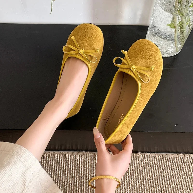 LBSFY -Spring 2025 Women's Flat Bottom Slip-On Shoes with Butterfly Knot round Head Bean Style Korean Fashion Low Cut Casual Shoes