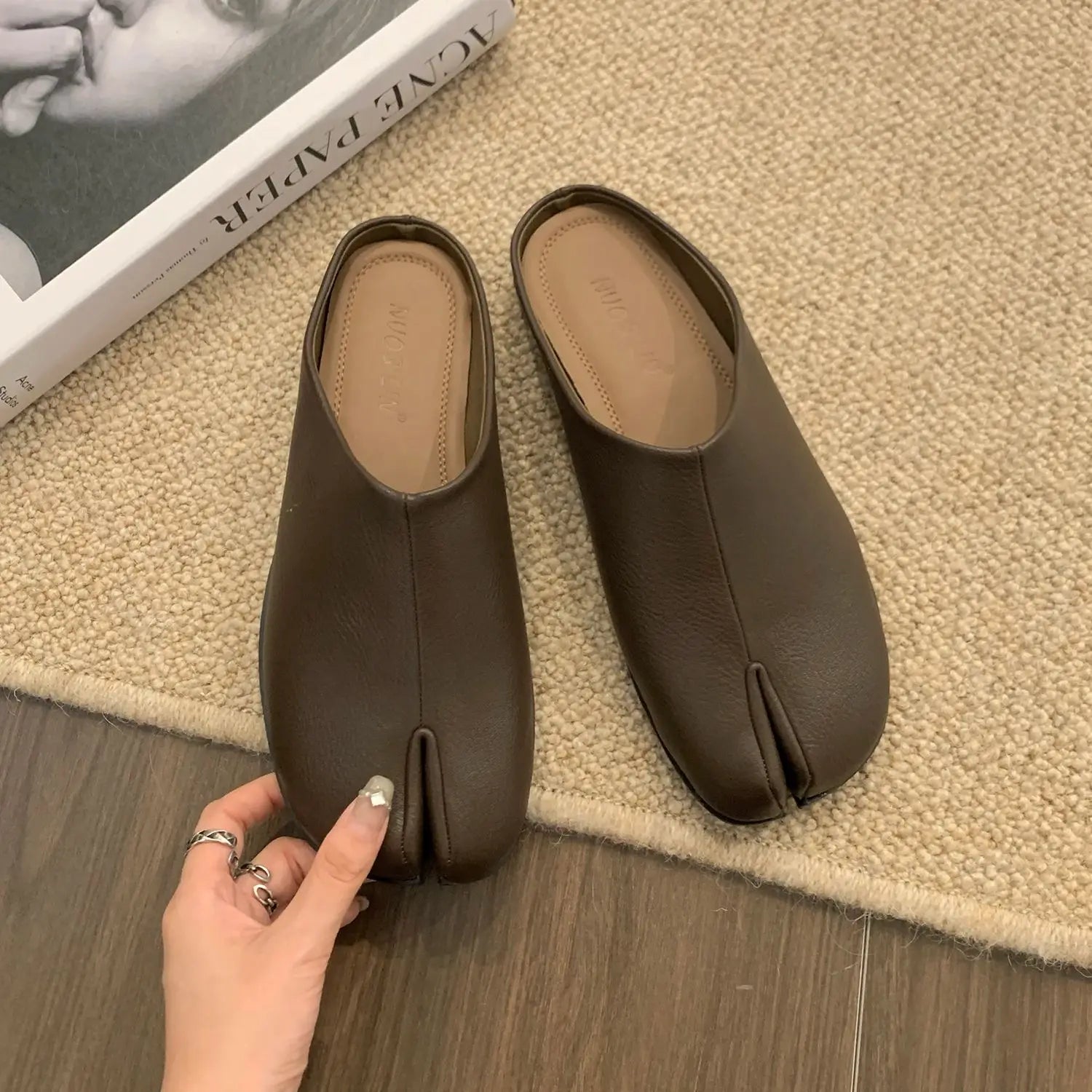 LBSFY -Women Tabi Ninja Slip On Flats Split Toe Slippers Round Toe Shallow Lazy Slip On Boat  Mules Shoes Soft Loafers Mujer