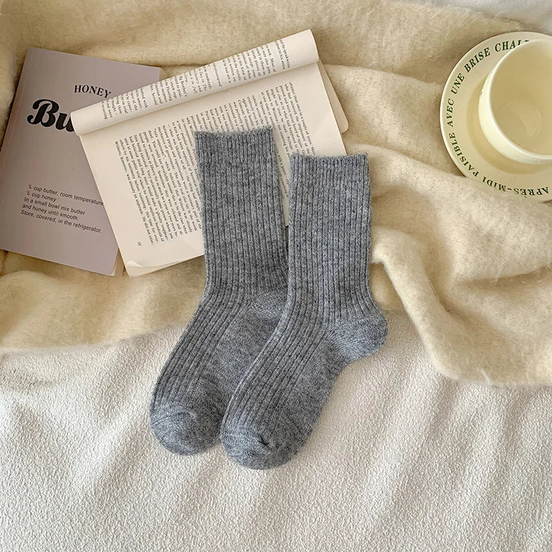 Lbsfy Warm Autumn Cashmere Thick Wool White Socks Women Winter Thicken Warm Harajuku Socks Cute Thermal Japanese Fashion Solid Color