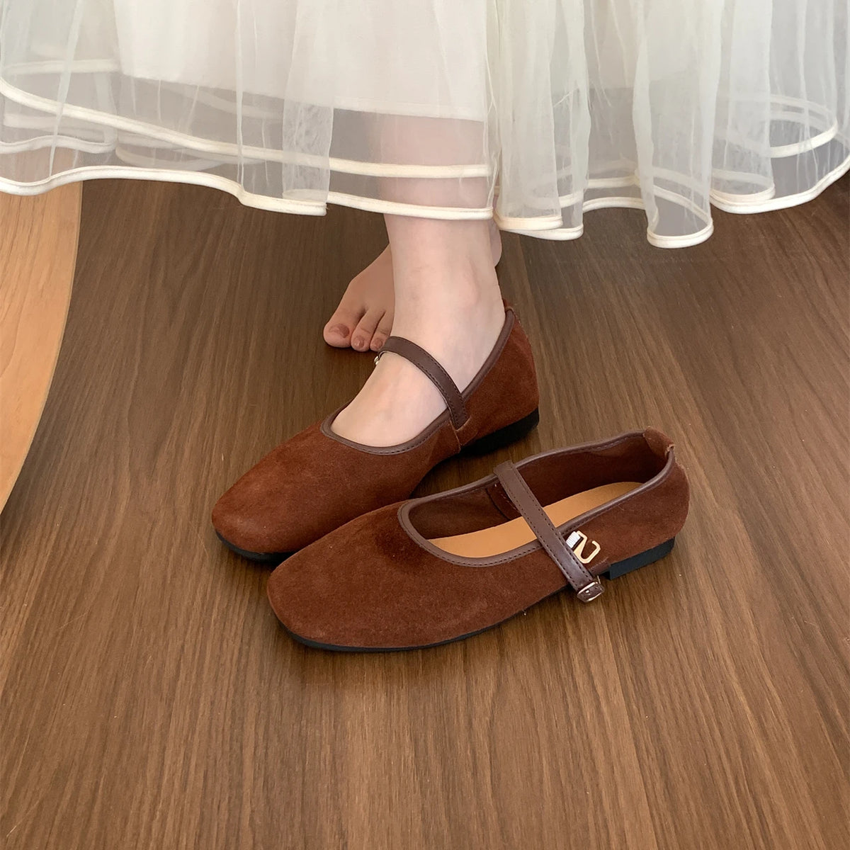 LBSFY  -  New Brand Women Flats Round Toe Shallow Slip On Ladies Casual Ballet Shoes Soft Leather Eelgant Dress Shoes Mujer