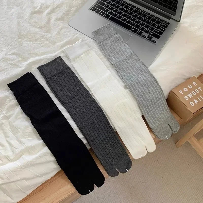 Lbsfy 1/3pairs Cotton Two-Toed Thigh High Socks Women Girls Two Fingers Stockings Long Tube Split Toe Socks Black White Harajuku Sox