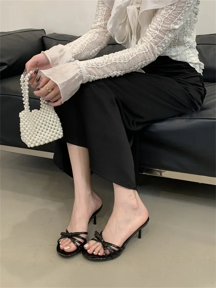 LBSFY -Summer Fashion Round Toe Slippers Women Narrow Band Thin Low Heels Beach Casual Sandals Flip Flops Shoes Zapatos De Muje