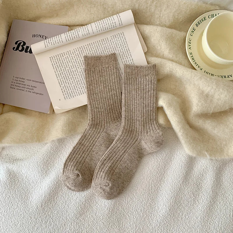 Lbsfy Warm Autumn Cashmere Thick Wool White Socks Women Winter Thicken Warm Harajuku Socks Cute Thermal Japanese Fashion Solid Color