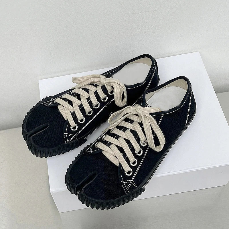 LBSFY  -  New Canvas Tabi Sneakers Split Toe Flats Women Shoes Casual Shoes Women Pig Hoof Shoes Woman Loafers Shoes Zapatos De Mujer