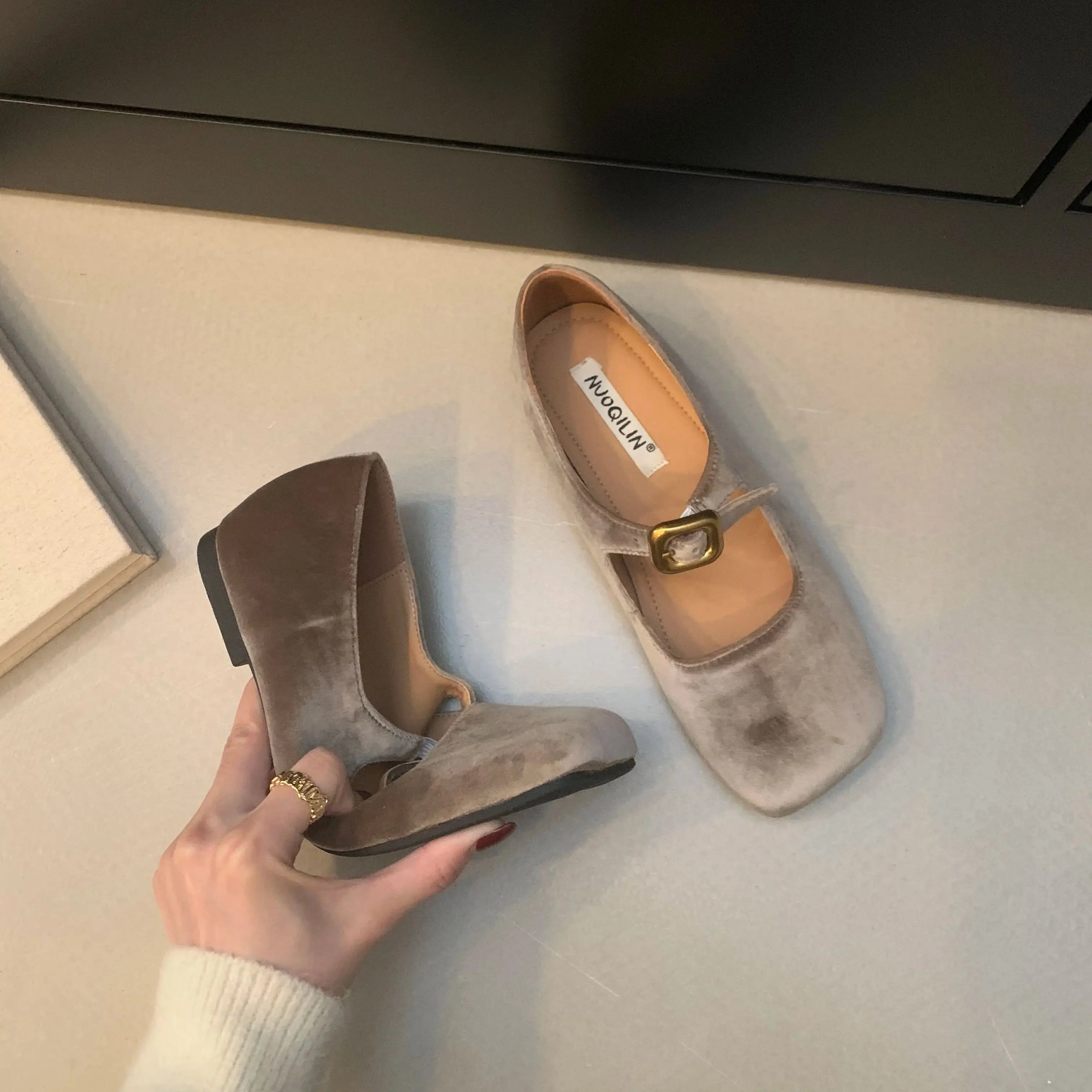 LBSFY  -  2024 Winter New Women Flats Fashion  Velvet Round Toe Ladies Casual Mary Jane Shoes Soft Sole Ballerinas Shoes