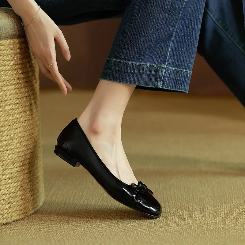 LBSFY -new Spring Autumn fashion Woman's Flats Patent Leather Ballet Flats Bowtie Boat Shoes Low Heels Slip on Flat Woman Black Loafers