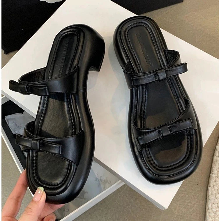 LBSFY -New Summer Women's Slippers 2025 Stylish Peep-toe Low Heel Silver Women's Comfortable Beach Shoes Sapatilas