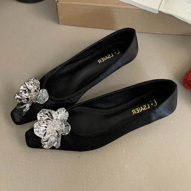 Lbsfy Flower Designer Shoes Women Fashion Shallow Square Toe Elegant Dress Shoes Female 2025 New Luxury Satin Low Heel Footwear Ladies