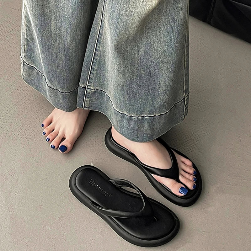 LBSFY  -  2024 Summer Golden Women Slipper Fashion Clip Toe Slip On Ladies Elegant Slides Soft Flat Heel Beach Sandal Flip Flop