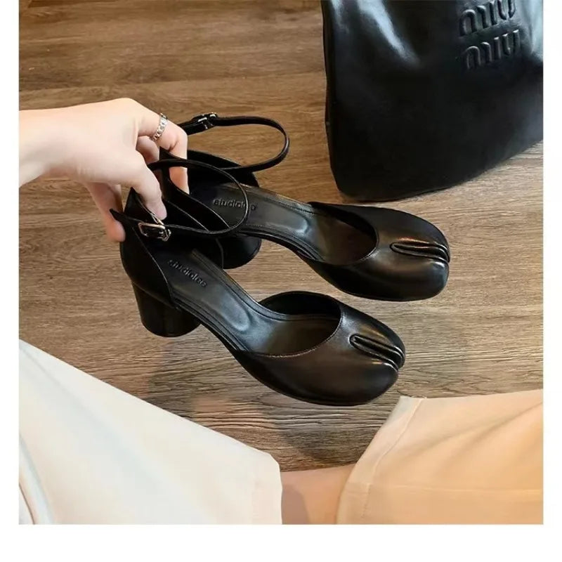 LBSFY -Fashion Tabi Ninja Shoes WomenRound Split Toe Shallow Thick Heel Sandals Single Mid Heel Mary Janes Shoes Female Pumps