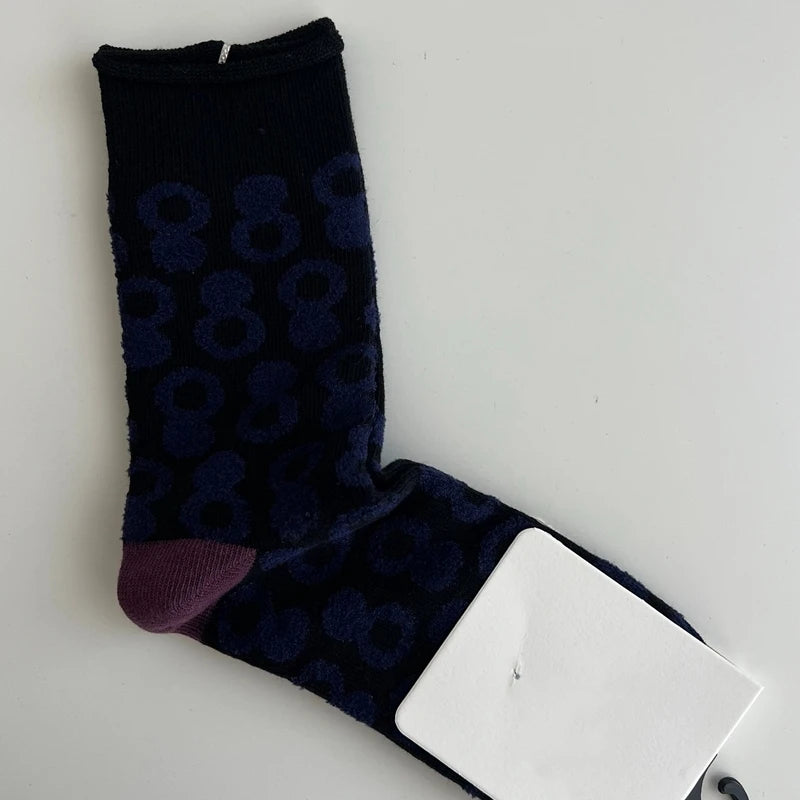 Lbsfy Autumn and Winter Women Socks Korean Style Dot Retro Tide Middle-tube Sock Cotton Knitted Socks Keep Warm Female Cozy Soft Sock