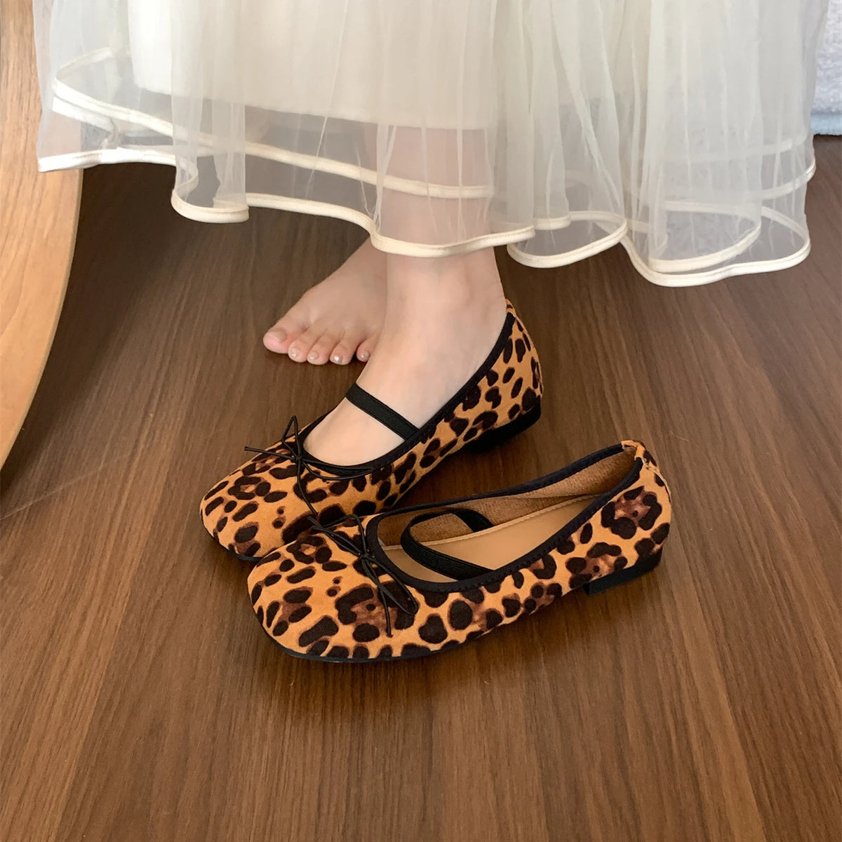 LBSFY - New Brand Women Flats Soft Leather Eelgant Dress Shoes Round Toe Shallow Slip On Ladies Casual Ballet Shoes