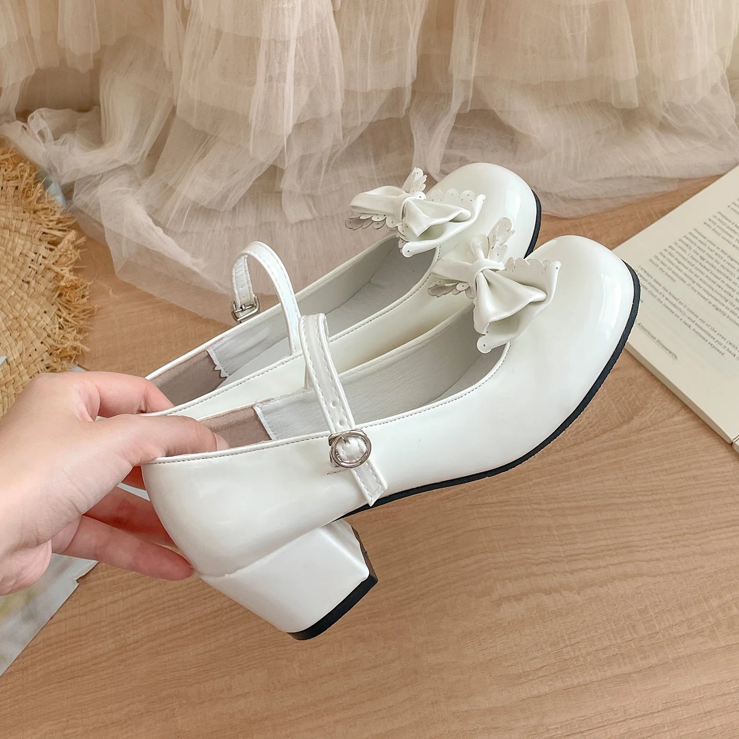 LBSFY -Cute Butterfly-knot Women Lolita Mary Jane Shoes Concise Thick Heel Leather Shoes Ladies Shallow Pumps