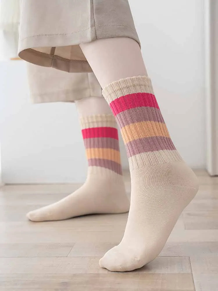 Lbsfy 5 Pairs Women Socks Cotton 1 Set Autumn Winter Middle Tube Breathable Fashion Harajuku Cute Rainbow Stripes Socks Pack Wholesale