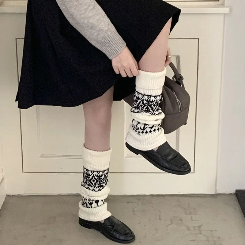 Lbsfy Women Vintage Knit Wool Leggings Covers Socks Korea Women Y2K Tulip Calf Socks Winter Thickened Leg Warmers Harajuku Leg Covers