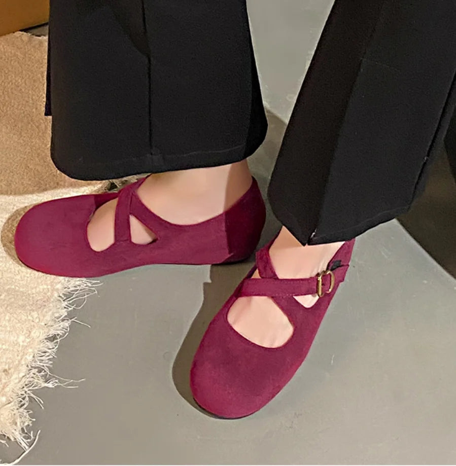 LBSFY -Retro Faux Suede Flat Internal Increase Women Dance Shoes 2025 Spring Autumn New French Casual Commuting Mary Jane Shoes Woman