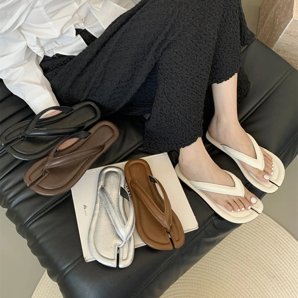 LBSFY - Ladies Clip Toe Flip Flops Silver Tabi Ninja Slippers Woman Beach Shoes Flat Sandalias Femme Slides Split Toe Sand