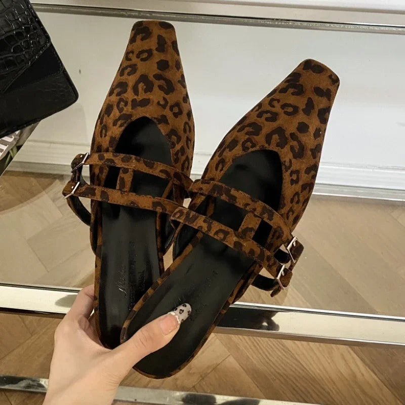 Lbsfy Fashion Narrow Band Slippers Woman Shallow Elegant Flat Slide 2025 New Brand Low Heel Slingback Sandals Women Pantuflas Mujer