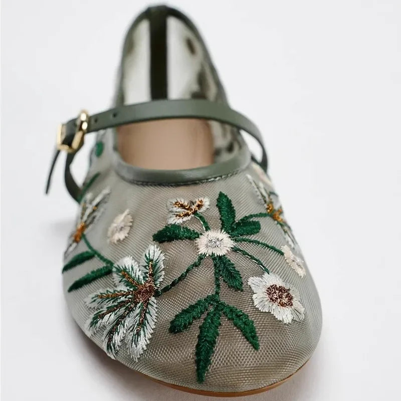 LBSFY  -  Fashion Handmade Embroidered Flowers Mary Jane Women Shoes Summer Mesh Breathable Light Non-slip Flats Belt Buckle Ballet Shoes