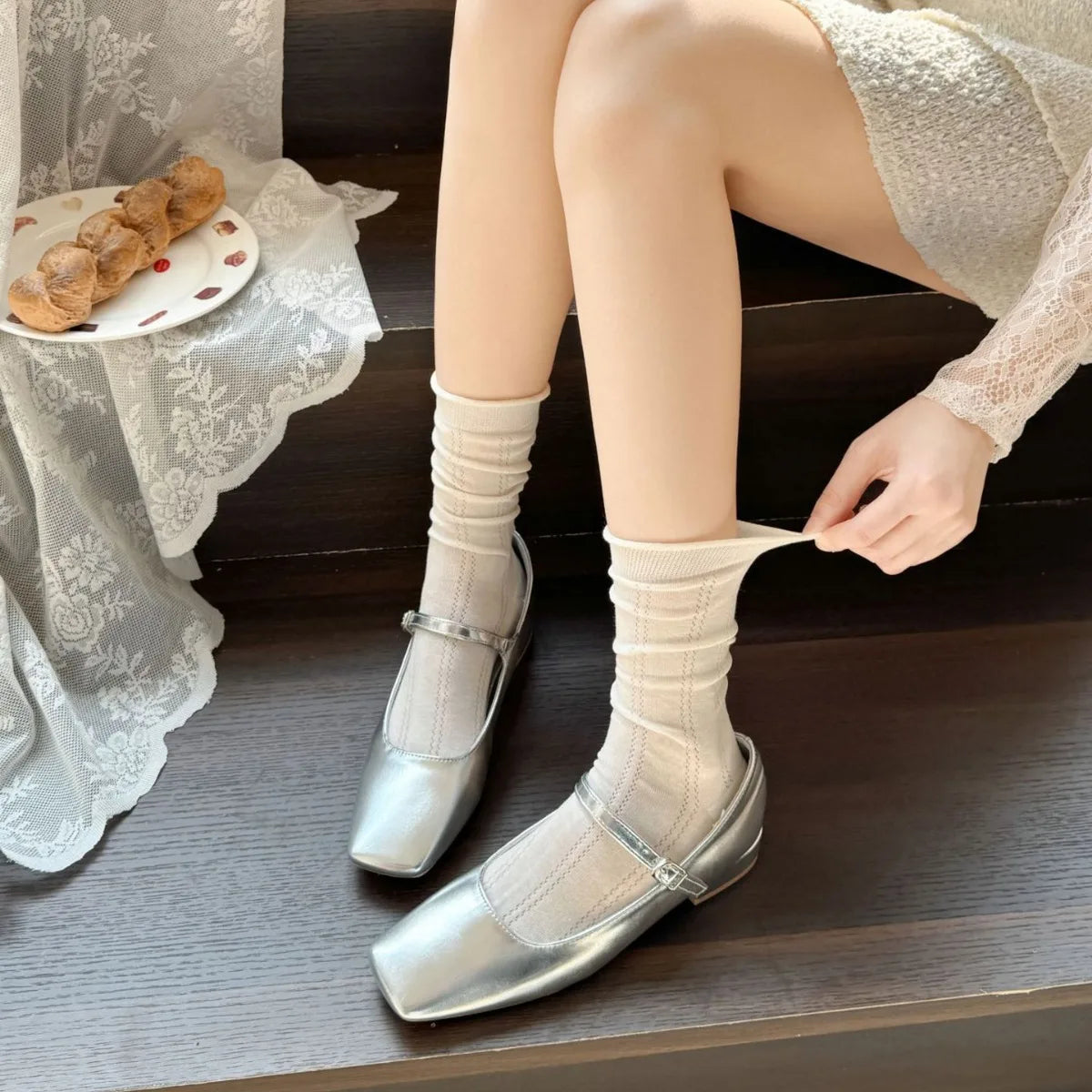 Lbsfy Women's Mid-tube Socks White Socks Summer New Hollow Cotton Cute Argyle Stripe Lolita Thin Lacesocks Breathable  Stockings