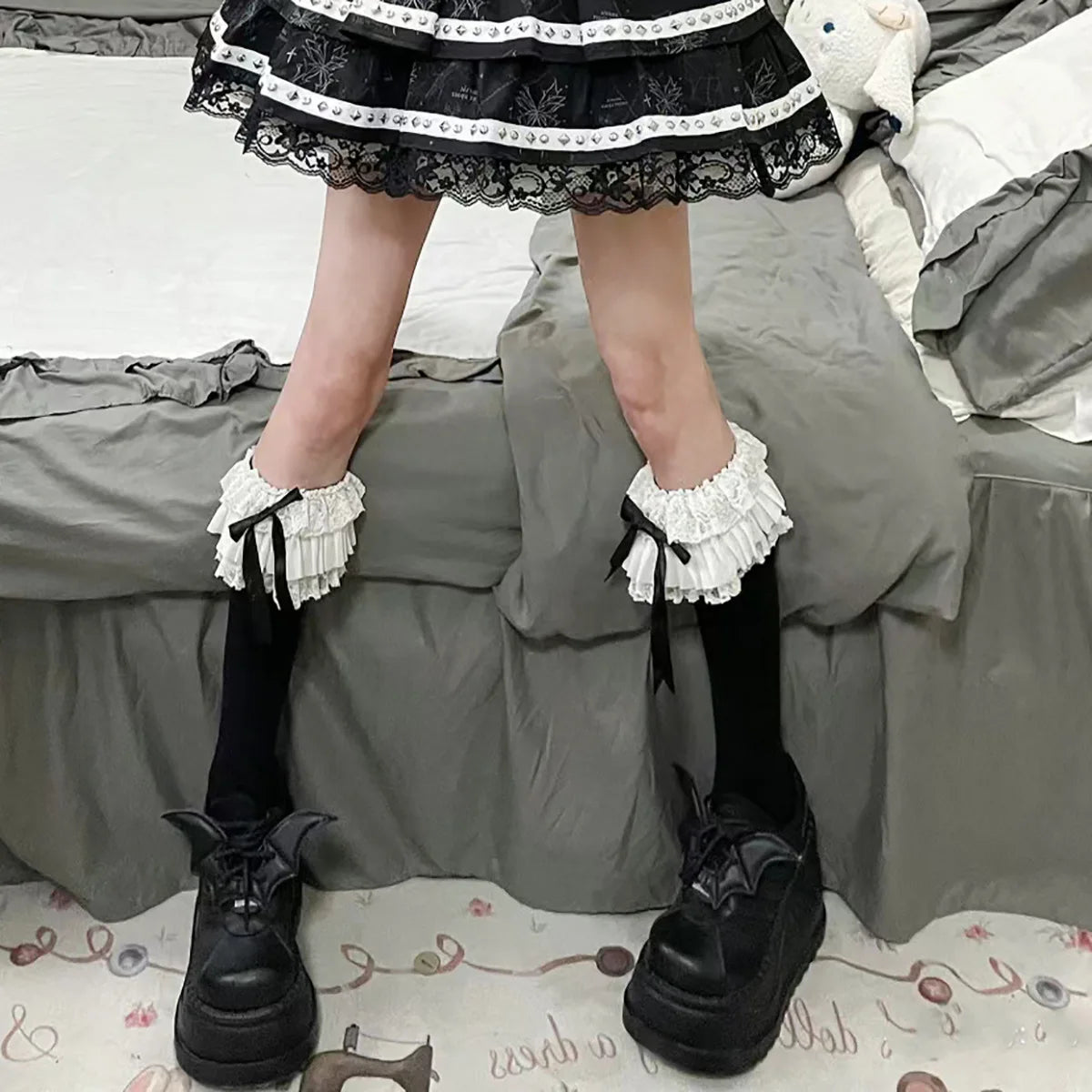 Lbsfy Women Socks Spring Summer Gothic Sweet Style JK Lolita Cute Kawaii Mullet Lace Soild Color Mid-tube Knee High Girls Like Socks