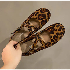 LBSFY -Retro Faux Suede Flat Internal Increase Women Dance Shoes 2025 Spring Autumn New French Casual Commuting Mary Jane Shoes Woman