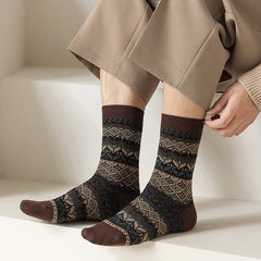 Lbsfy 10 Pairs Men's Cotton Crew Socks Retro Breathable and Sweat-absorbing Winter Sock Fair Style Ethnic Pattern Geometric Man Socks