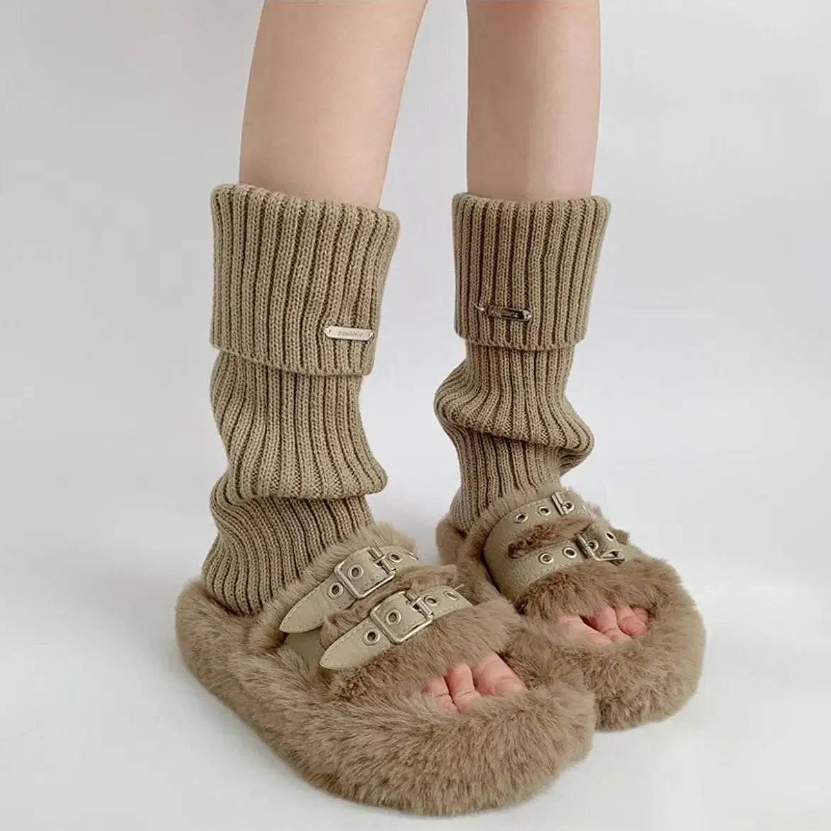 Lbsfy 1 Pair White Black Women Pleated Pile Metal Tags Socks Japanese Style Lolita Girls Autumn Winter Loose Striped Ankle Socks