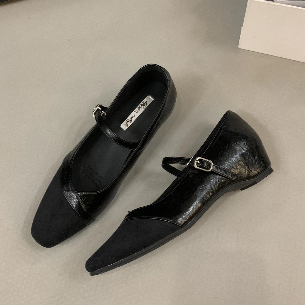 LBSFY  - Spring New Brand Round Toe Shallow Slip O  Women Flats Ladies Casual Ballet Shoes Soft Leather Eelgant Dress Shoes
