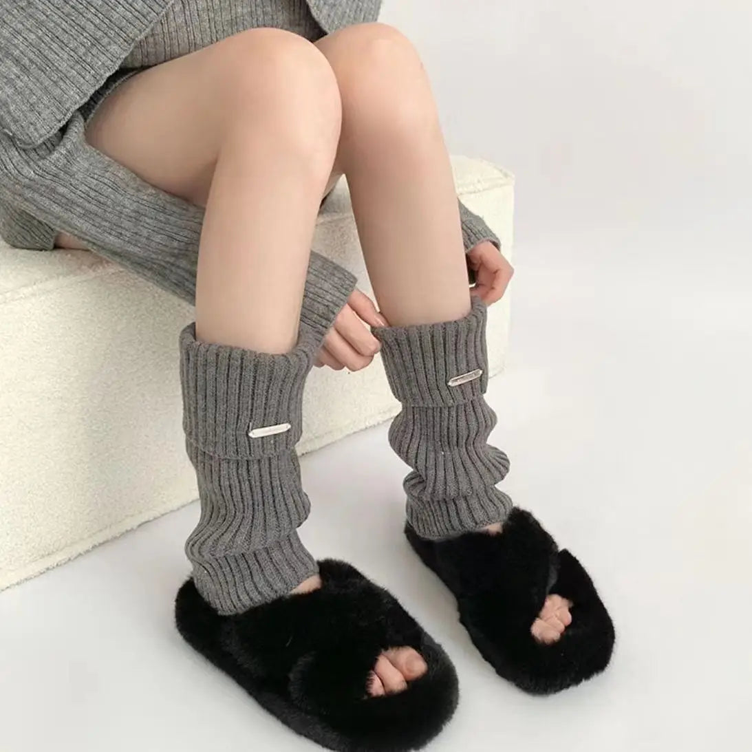 Lbsfy Leg Warmers Woman Autumn and Winter Knit Thick Warm Girls Lolita Socks Metal nameplate White Black Loose Leg Warmers