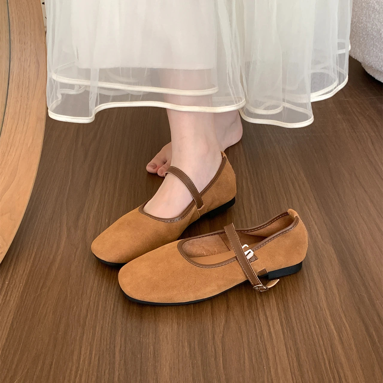 LBSFY  -  New Brand Women Flats Round Toe Shallow Slip On Ladies Casual Ballet Shoes Soft Leather Eelgant Dress Shoes Mujer