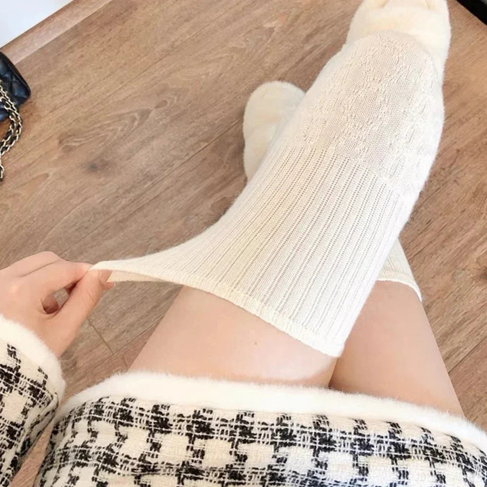Lbsfy Wool Socks Woman Autumn/Winter Solid Color Thigh High Medias Lolita Thick Warm Stockings Black White Long Leg Socks for Female