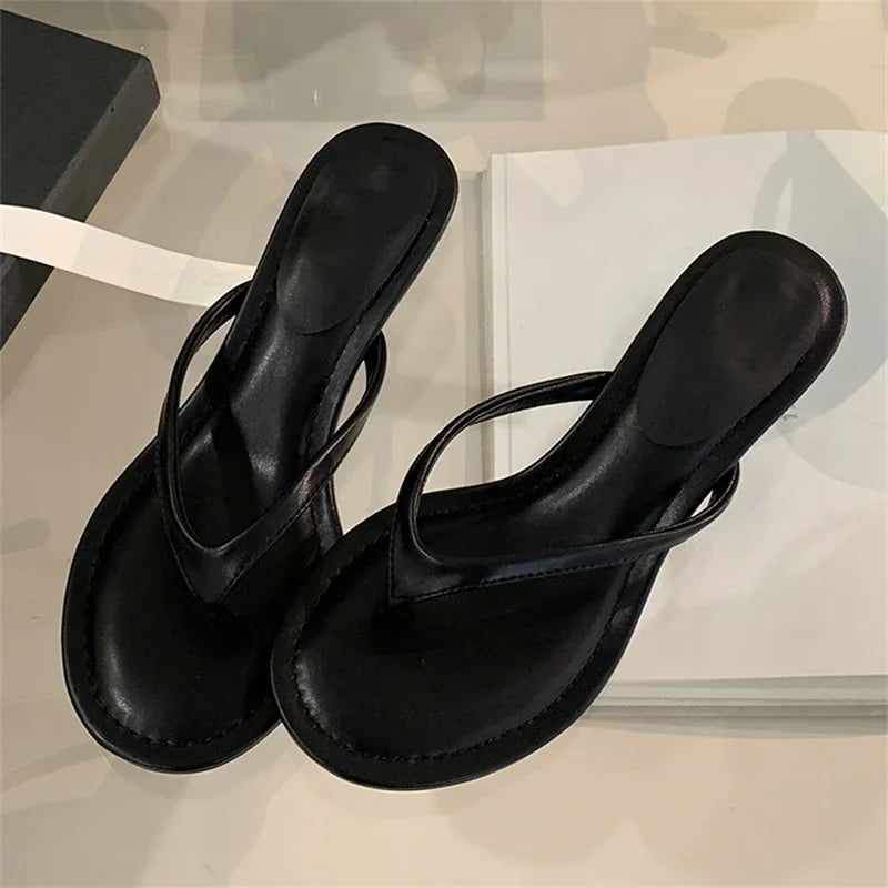 LBSFY -Summer Fashion Round Clip Toe Beach Slippers Women Thin Low Heels Casual Sandals Flip Flops Shoes Zapatos De Mujer
