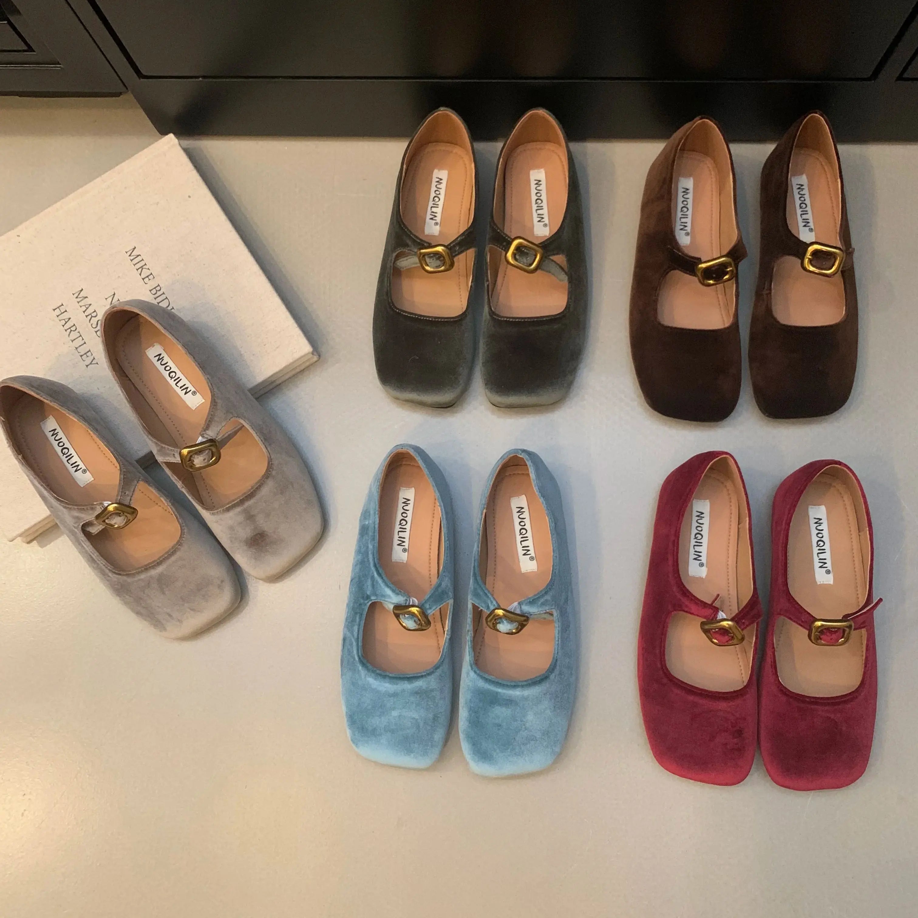 LBSFY  -  2024 Winter New Women Flats Fashion  Velvet Round Toe Ladies Casual Mary Jane Shoes Soft Sole Ballerinas Shoes