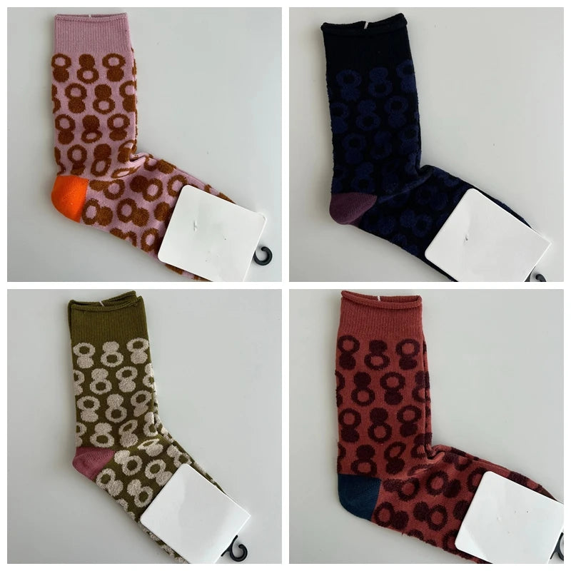 Lbsfy Autumn and Winter Women Socks Korean Style Dot Retro Tide Middle-tube Sock Cotton Knitted Socks Keep Warm Female Cozy Soft Sock