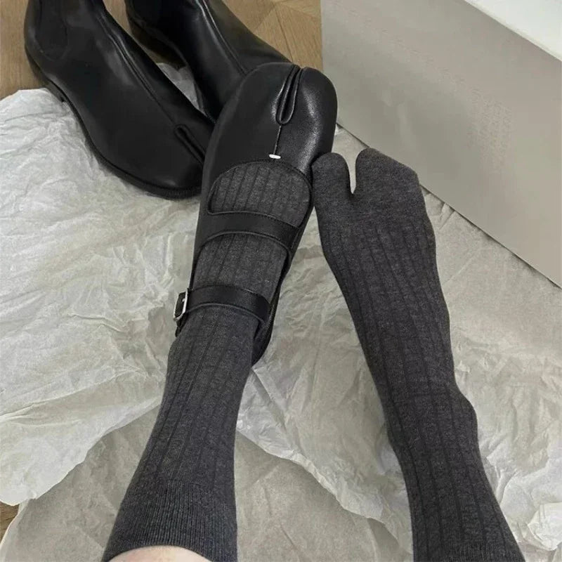 Lbsfy 1/3pairs Cotton Two-Toed Thigh High Socks Women Girls Two Fingers Stockings Long Tube Split Toe Socks Black White Harajuku Sox