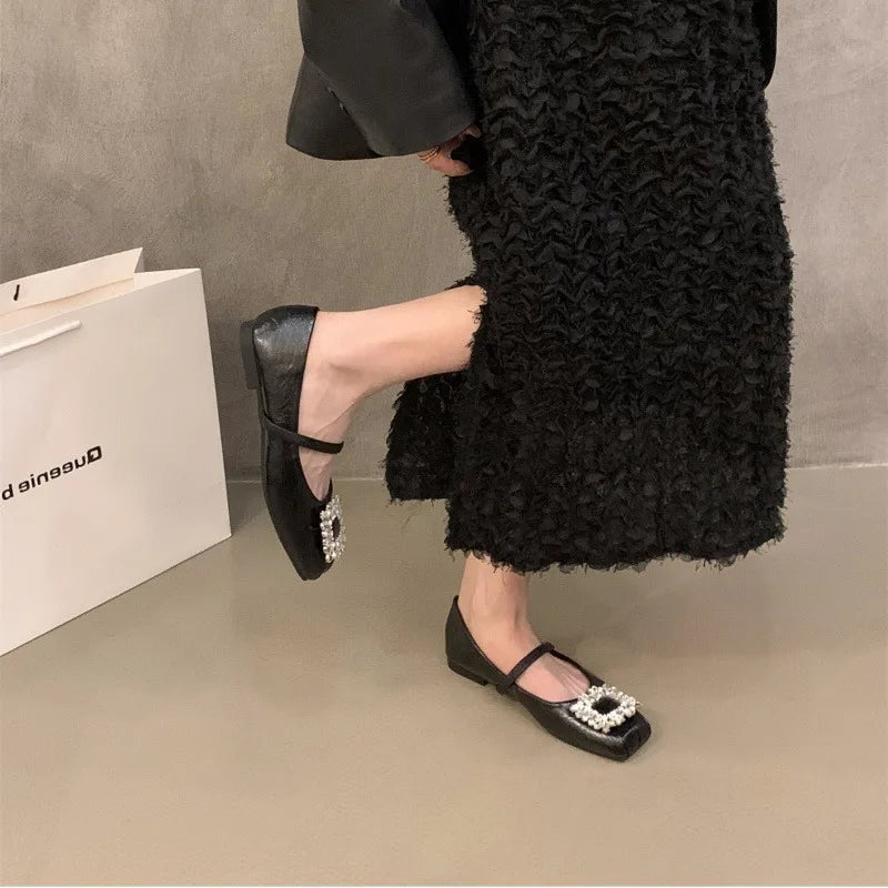 LBSFY -Patent leather women's shoes 2025 summer new fashion buckle retro square head low-heeled shoes comfortable red ballet shoes