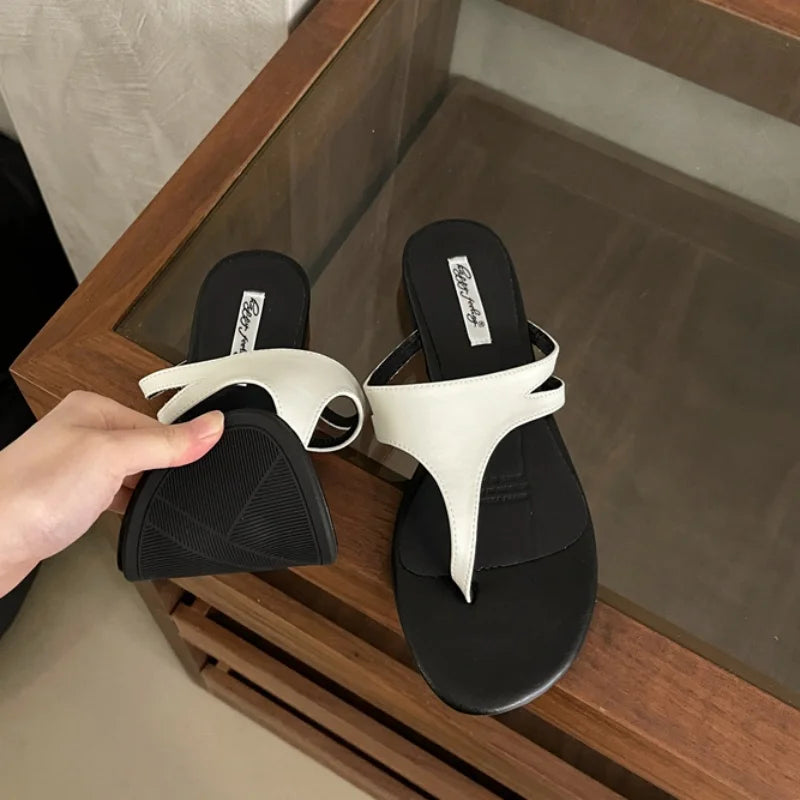 LBSFY -Fashion Round Clip Toe Women Slippers Flat Heel Beach Slides Outdoor Casual Sandals New Summer Flip Flops Shoes