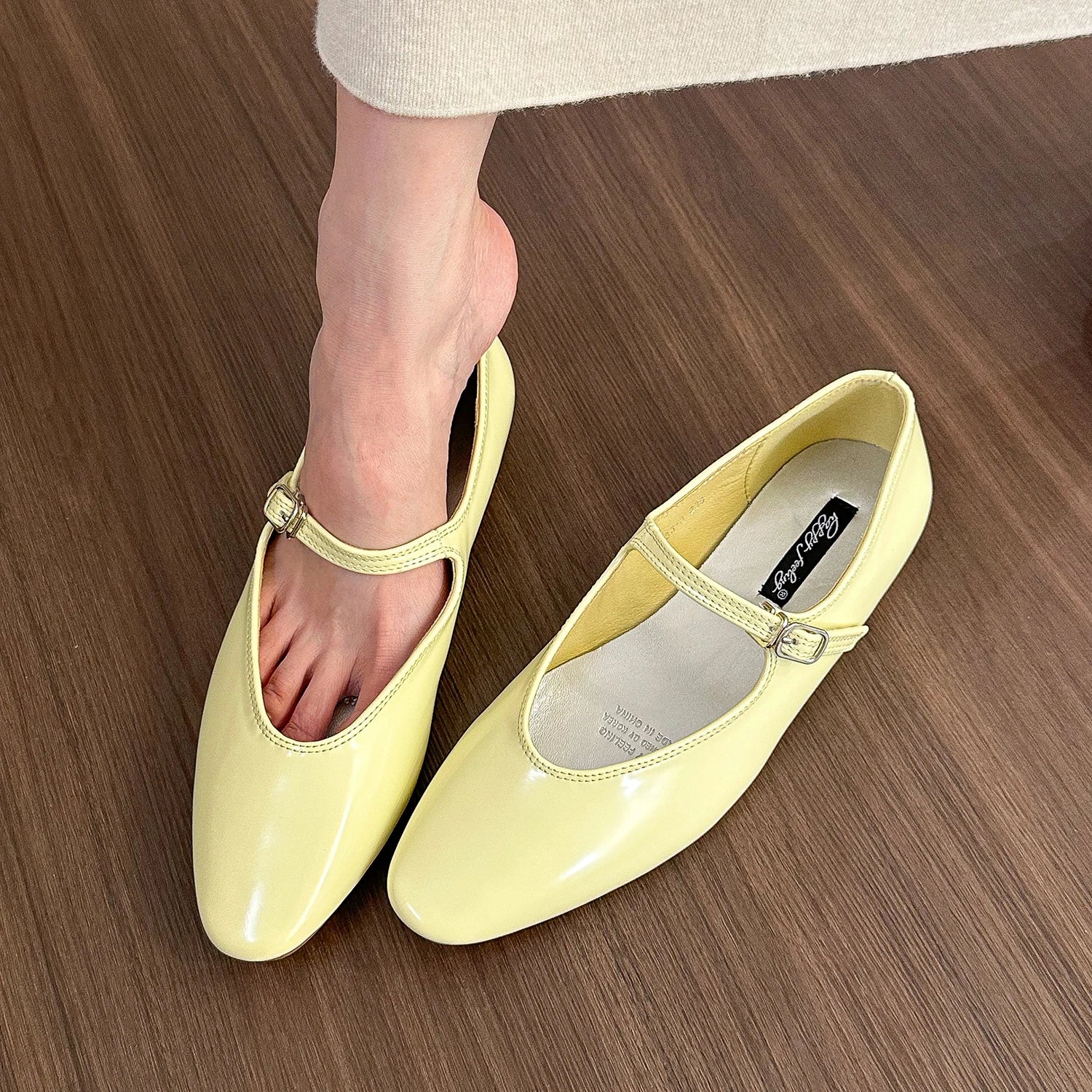 LBSFY -Brand Women Silver Flats Fashion Square Toe Shallow Ladies Slip On Ballet Shoes Soft Casual Flat Mary Jane Shoes Mujer