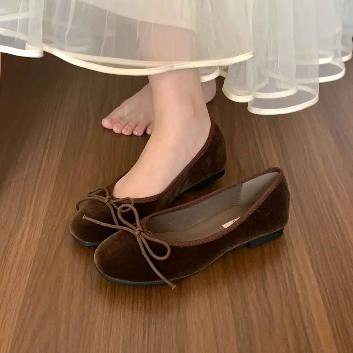 LBSFY -Brand Women Velvet Flats Round Toe Shallow Soft Ballerina Shoes Ladies Casual Dress Shoes Ballet Loafers Classics Mujer