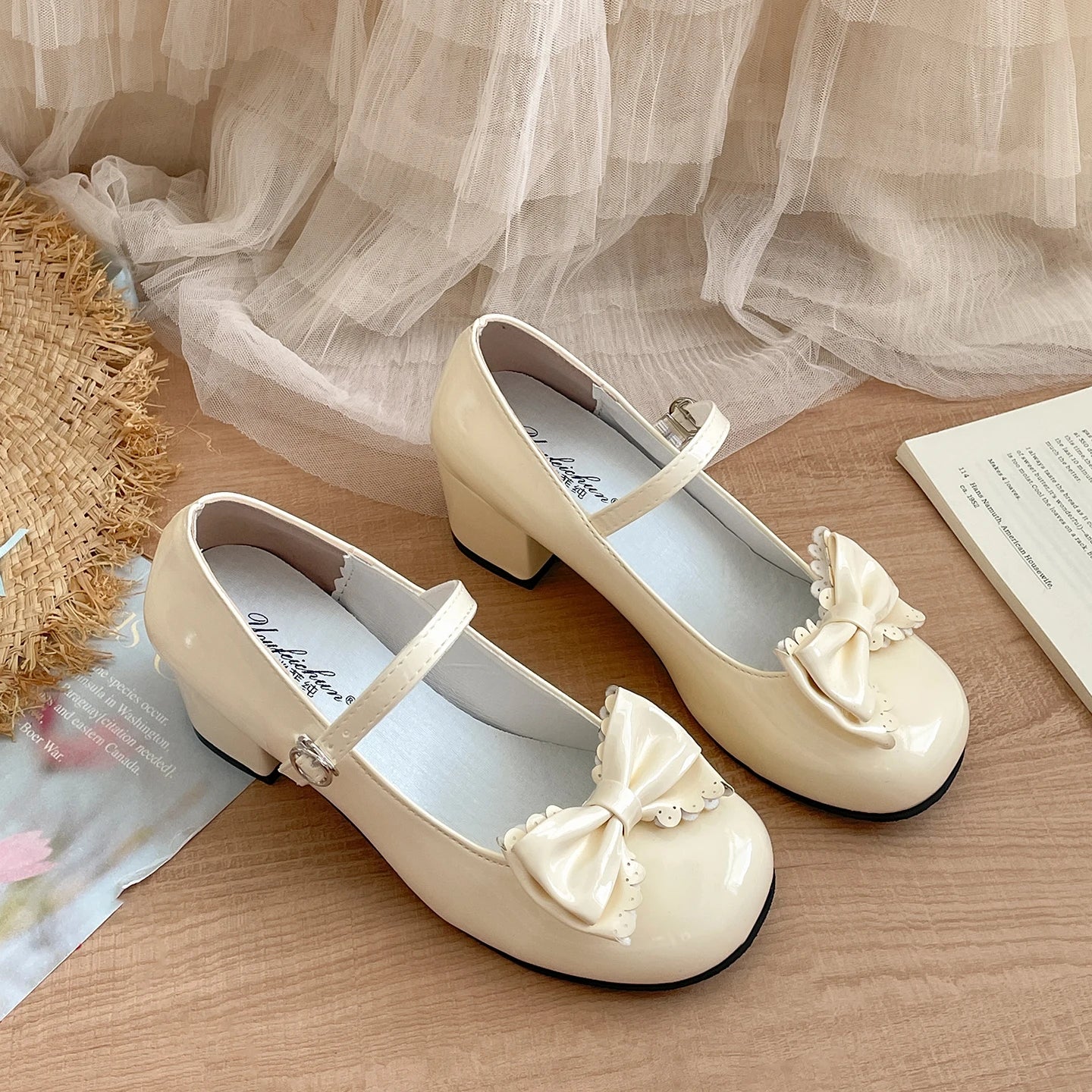 LBSFY -Cute Butterfly-knot Women Lolita Mary Jane Shoes Concise Thick Heel Leather Shoes Ladies Shallow Pumps