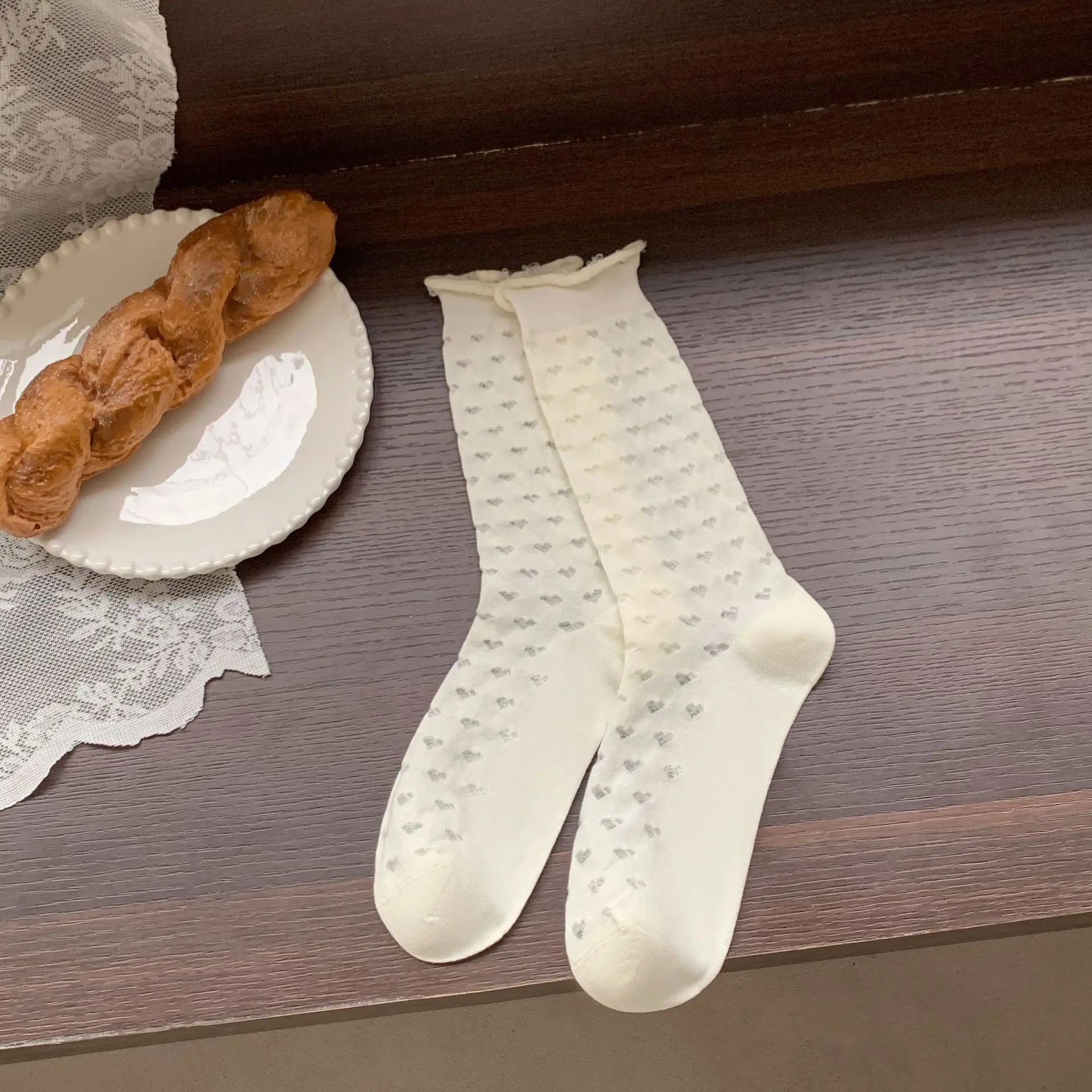 Lbsfy Women's Mid-tube Socks White Socks Summer New Hollow Cotton Cute Argyle Stripe Lolita Thin Lacesocks Breathable  Stockings