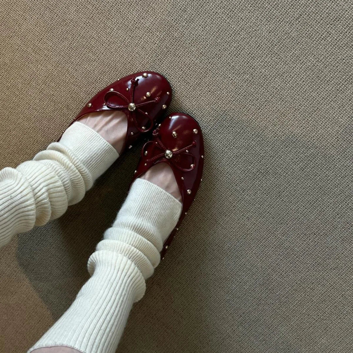 LBSFY -New Women Flat Shoes Autumn Round Toe Shallow Mouth Patent Leather Butterfly Knot Rivet Casual Shoes Soft Sole Single Shoes