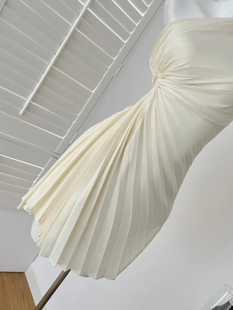 LBSFY -Y2K Sweet Sexy Backless Solid Mini Dress Inclined-Shoulder Pleated Women's Dresses Beach Vacation Party Spring Summer 2025 New