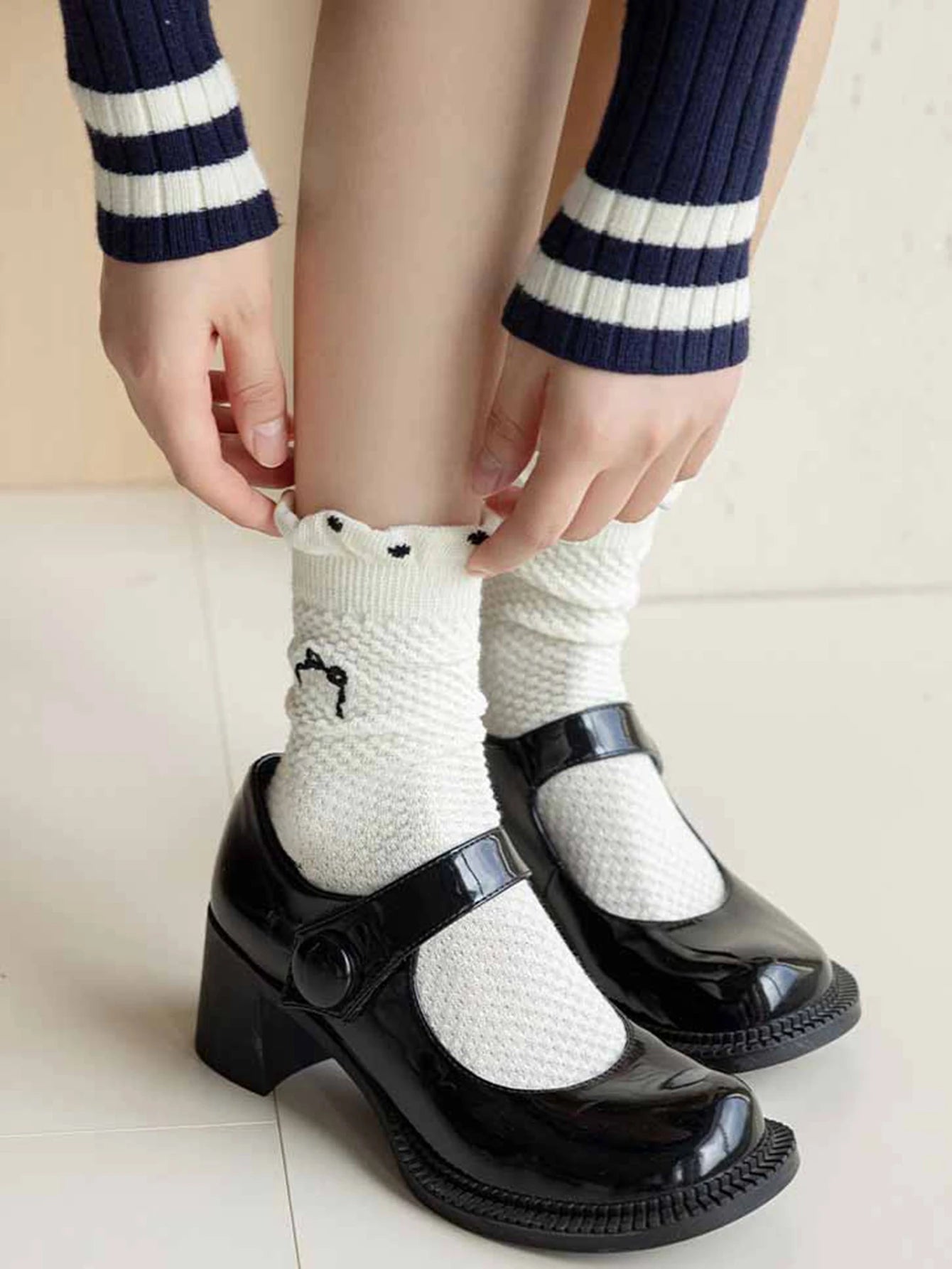 Lbsfy White Socks Women Polka Dot Heart Print Japanese Kawaii Cute Harajuku Street Middle Tube Short Crew Ruffle Socks For Girls Gift