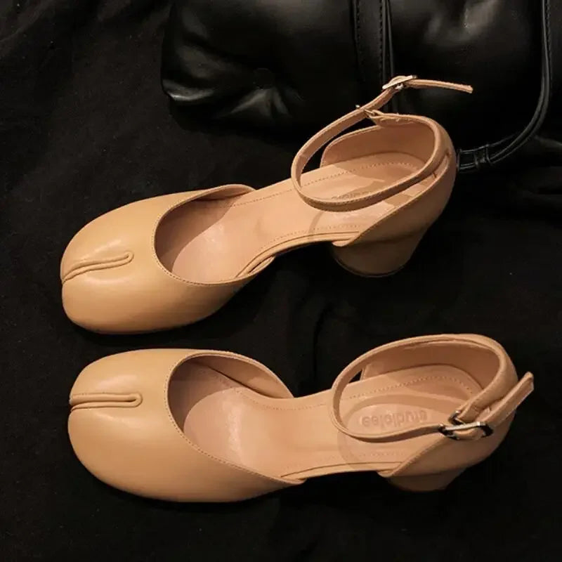 LBSFY -Fashion Tabi Ninja Shoes WomenRound Split Toe Shallow Thick Heel Sandals Single Mid Heel Mary Janes Shoes Female Pumps