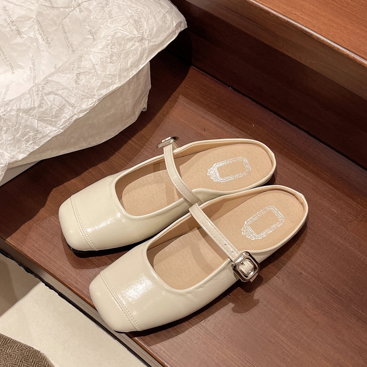 LBSFY -Fashion Solid Color Simple Slippers Elegant Casual Flat Wear-resistant Comfortable Fashionable Women's Muller Chaussure Femme